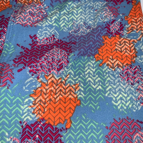 LuLaRoe One Size Leggings - Picture 3 of 7